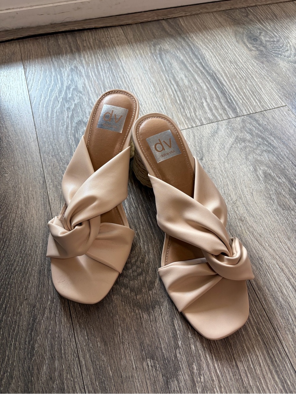 Dolce Vita Beige Knot-Front Slide Mules